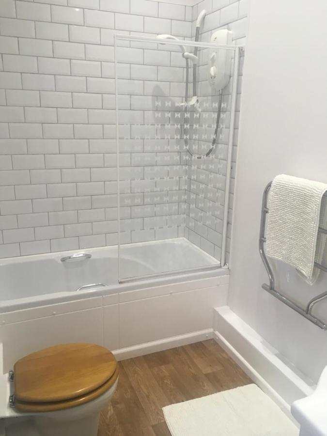 كرمرثن Cwmtwrch Cottage المظهر الخارجي الصورة