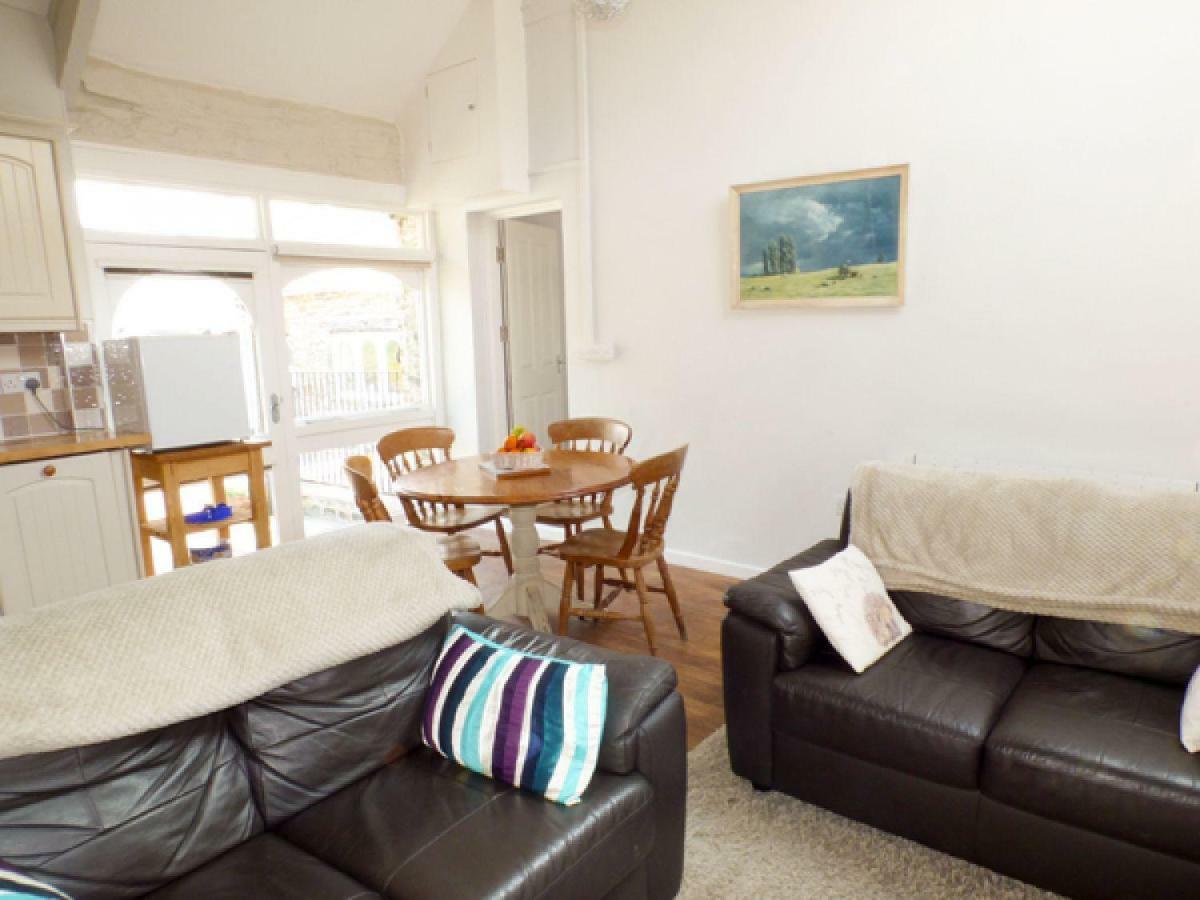 كرمرثن Cwmtwrch Cottage المظهر الخارجي الصورة